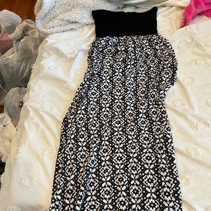 Black and white maxi